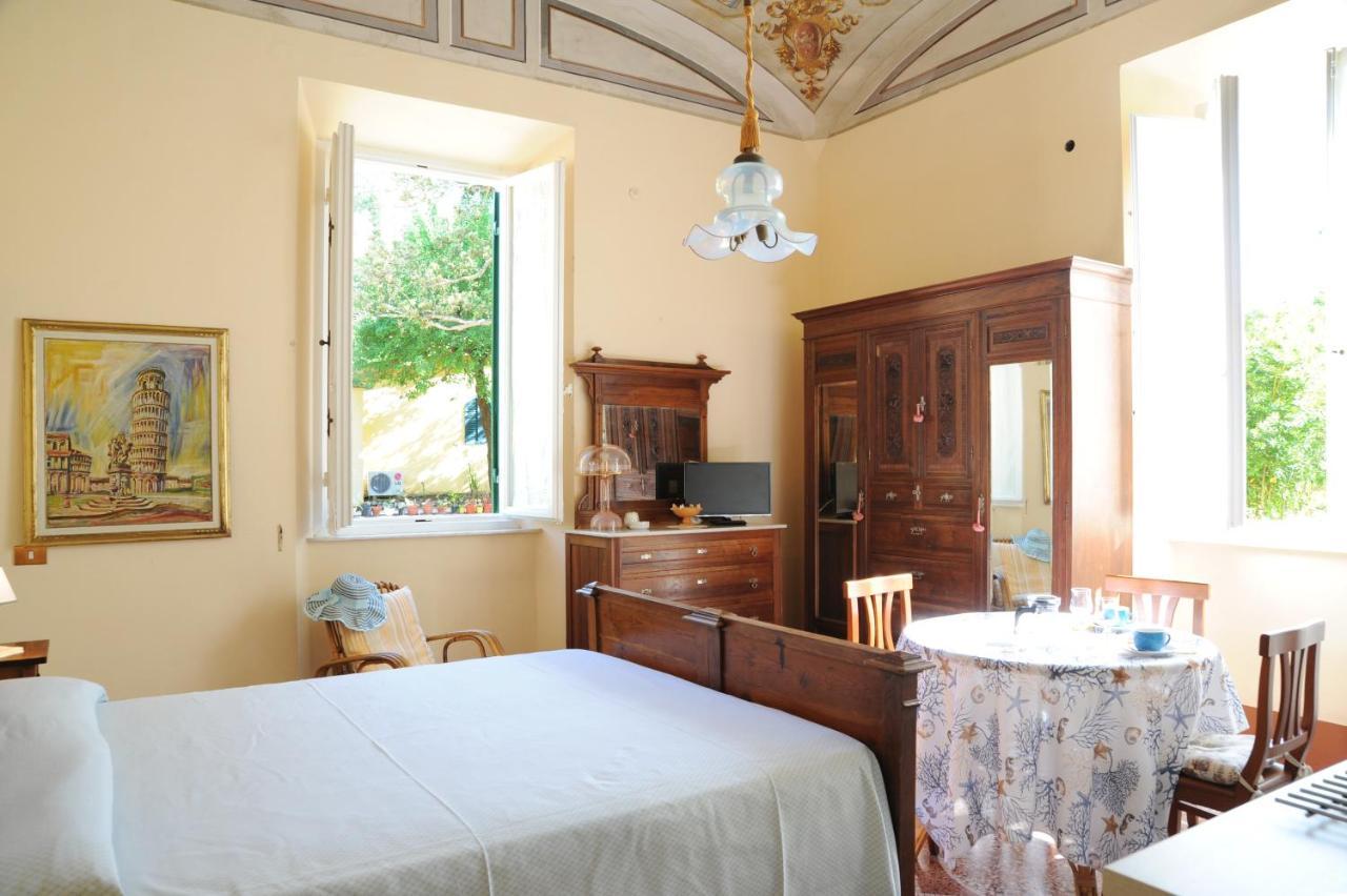 Villa Teresa Porto Azzurro Eksteriør billede