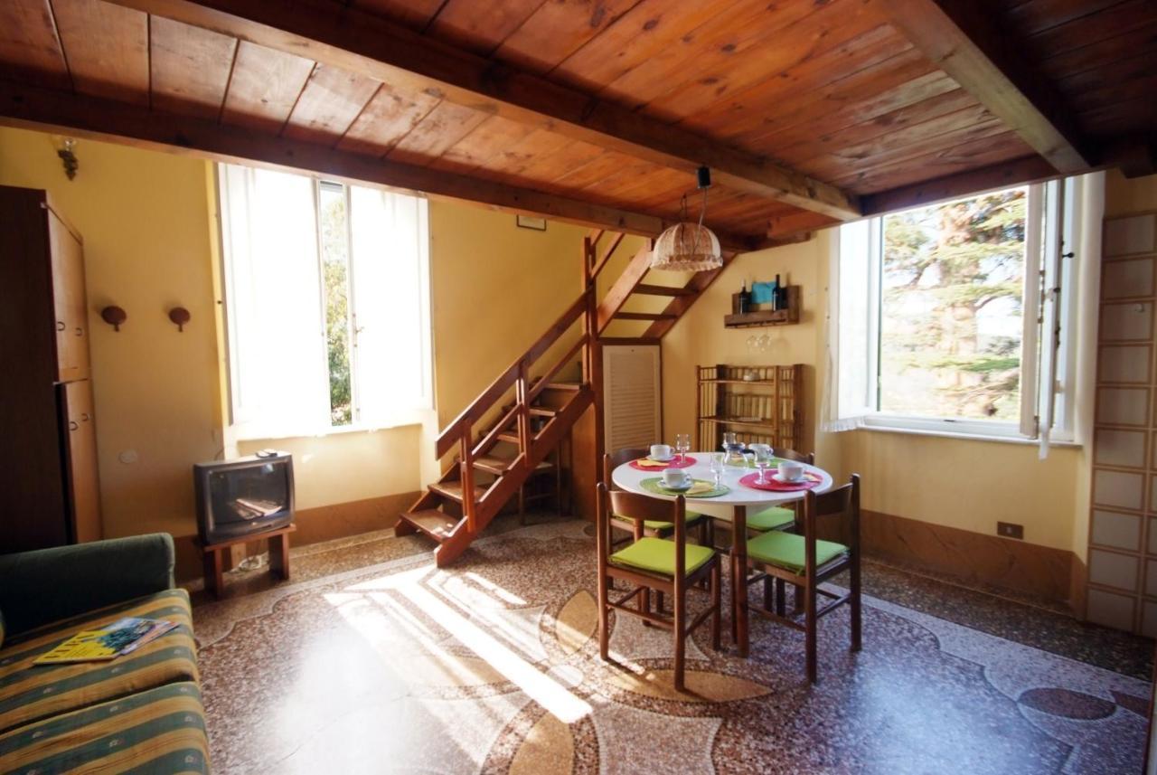 Villa Teresa Porto Azzurro Eksteriør billede
